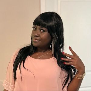 Meet your Posher, Paulina